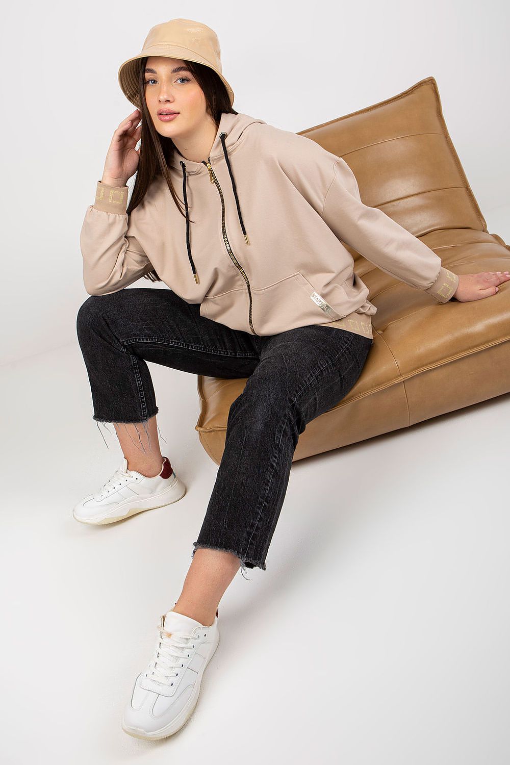   Bluza Damska Model RV-BL-8262.85 Beige - Relevance 