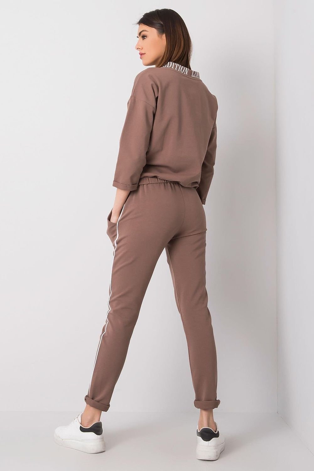  Spodnie Komplet Model RV-KMPL-6421.06 Brown - Relevance 